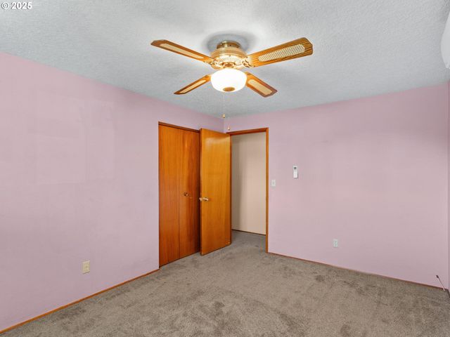 1075 PRINCETON Rd, Woodburn, OR 97071