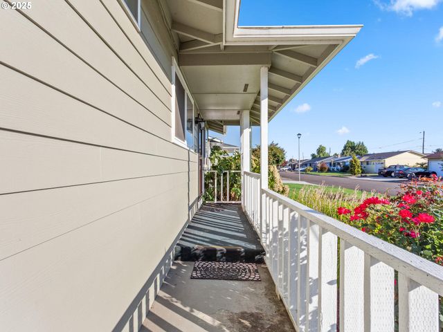 1075 PRINCETON Rd, Woodburn, OR 97071