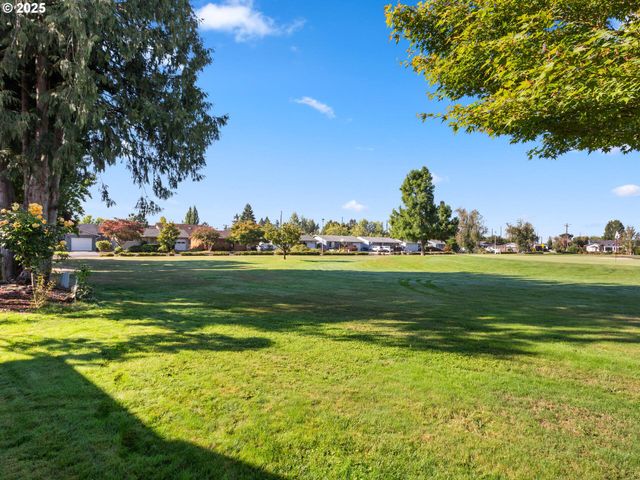 1075 PRINCETON Rd, Woodburn, OR 97071