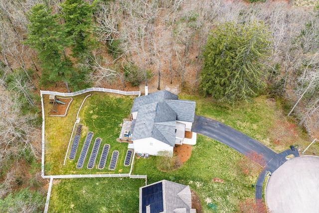 16 York Cir, Walpole, MA 02032