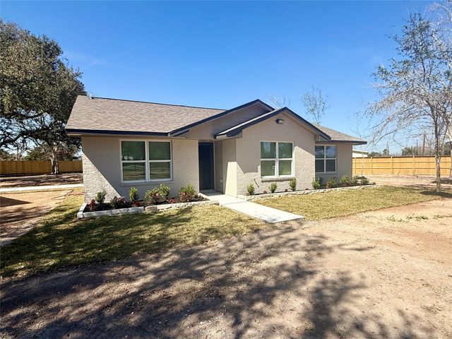 4835 County Road 380, Houston, TX 77583