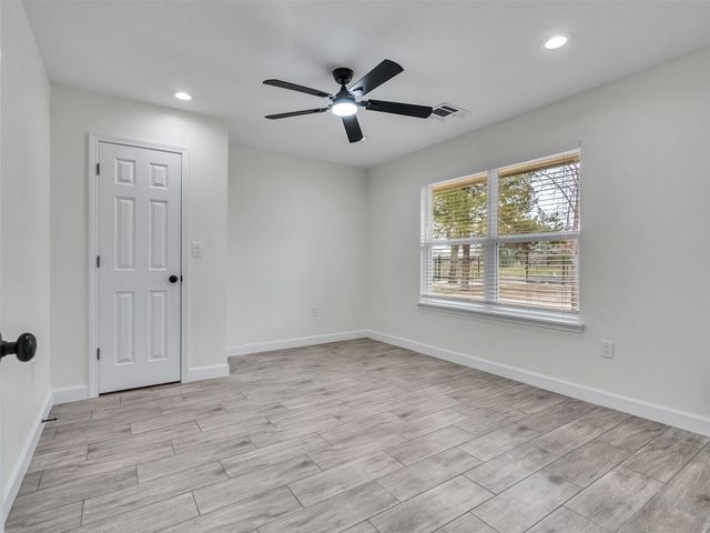 4835 County Road 380, Houston, TX 77583