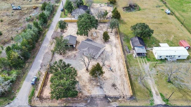 4835 County Road 380, Houston, TX 77583