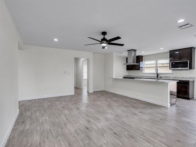 4835 County Road 380, Houston, TX 77583