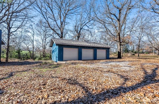 261 Park Circle, Decatur, AR 72722