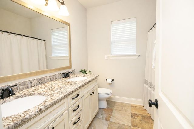 359 Royal Oak Boulevard, Thibodaux, LA 70301