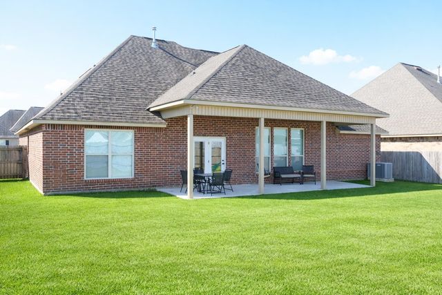 359 Royal Oak Boulevard, Thibodaux, LA 70301