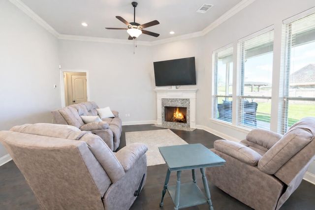 359 Royal Oak Boulevard, Thibodaux, LA 70301