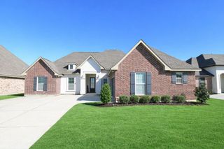 359 Royal Oak Boulevard, Thibodaux, LA 70301