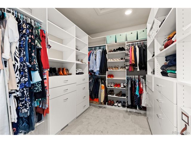 5234 Chester St, Denver, CO 80238