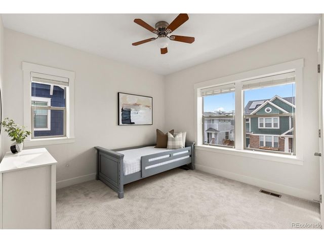 5234 Chester St, Denver, CO 80238