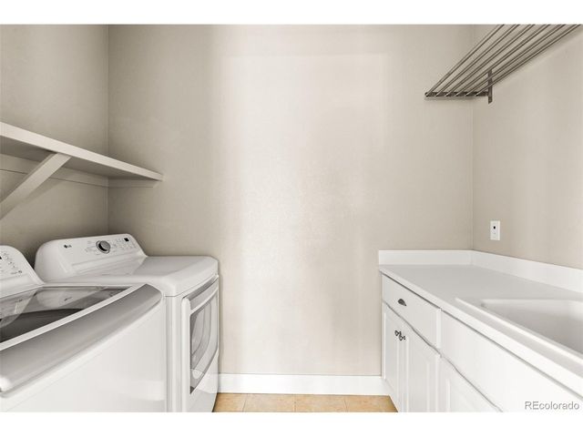 5234 Chester St, Denver, CO 80238