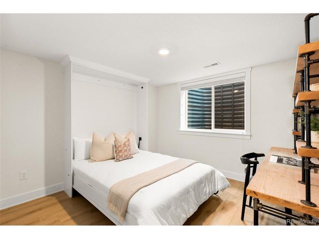 5234 Chester St, Denver, CO 80238