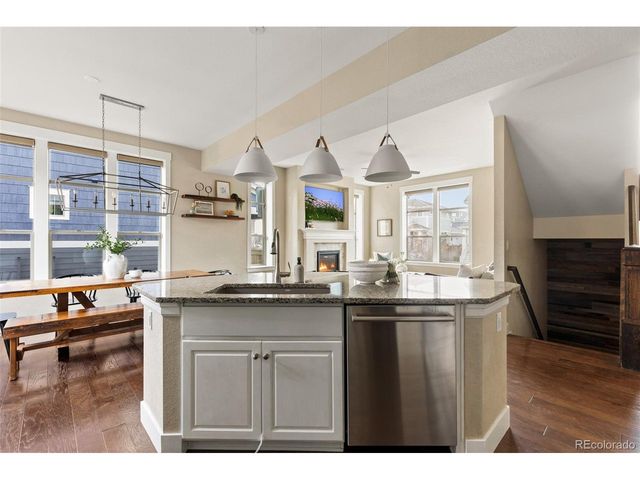 5234 Chester St, Denver, CO 80238