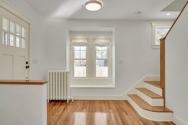 27 Border Rd, Natick, MA 01760