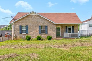 2047 Windmeade Dr, Clarksville, TN 37042