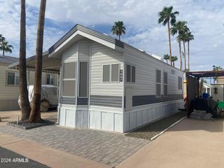 1087 S SHOSHONE Drive 87, Apache Junction, AZ 85119