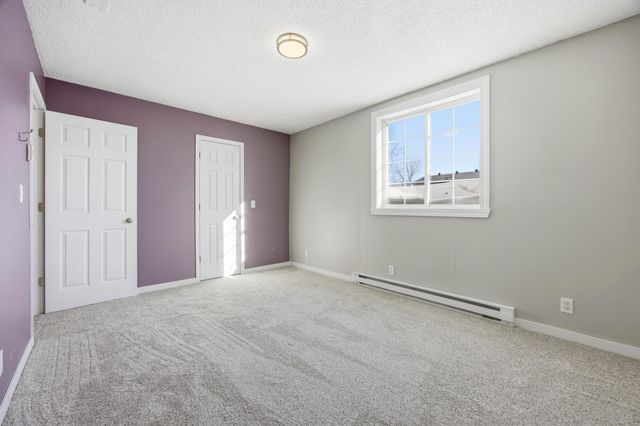 3324 39th Avenue S, Fargo, ND 58104