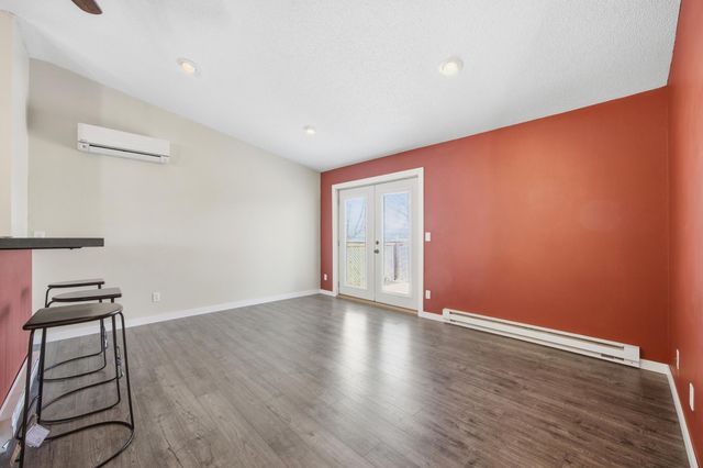 3324 39th Avenue S, Fargo, ND 58104