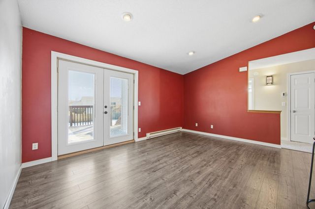 3324 39th Avenue S, Fargo, ND 58104