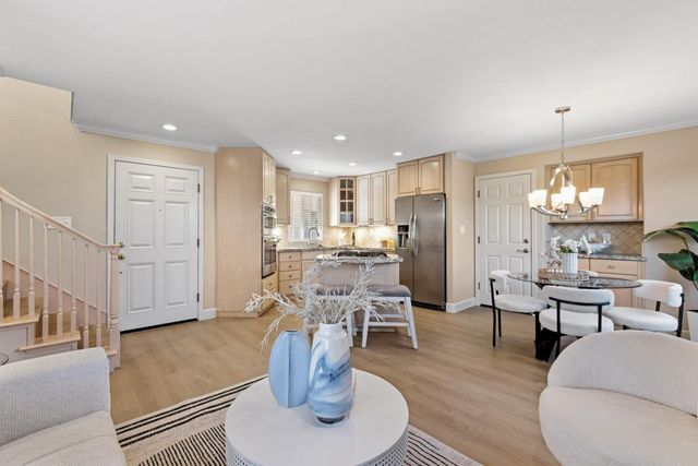 82 Dot Avenue, Campbell, CA 95008