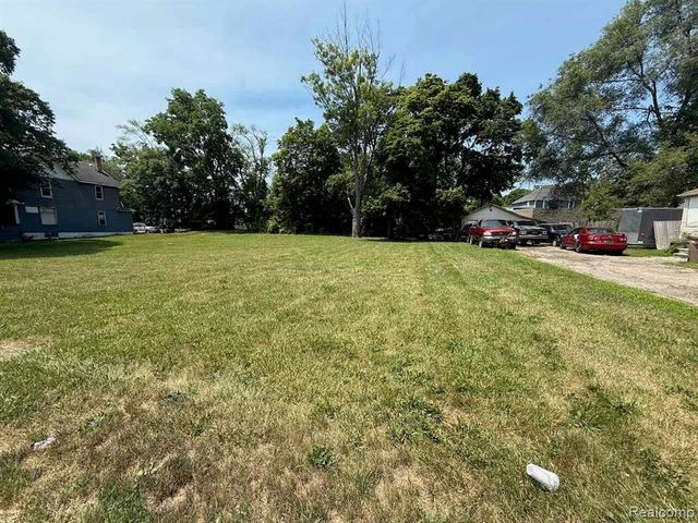 353 N Perry Street, Pontiac, MI 48342