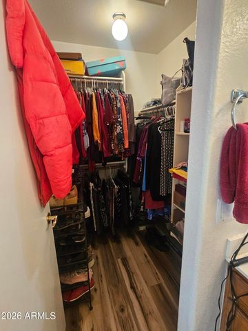 7331 W Raymond Street, Phoenix, AZ 85043