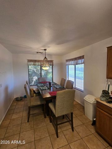 7331 W Raymond Street, Phoenix, AZ 85043