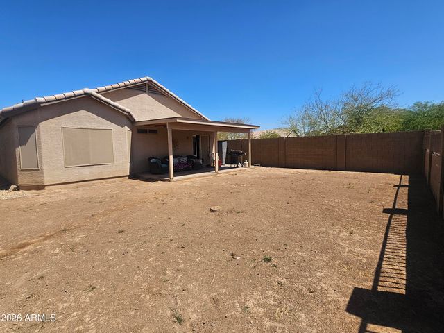 7331 W Raymond Street, Phoenix, AZ 85043