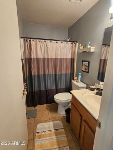 7331 W Raymond Street, Phoenix, AZ 85043