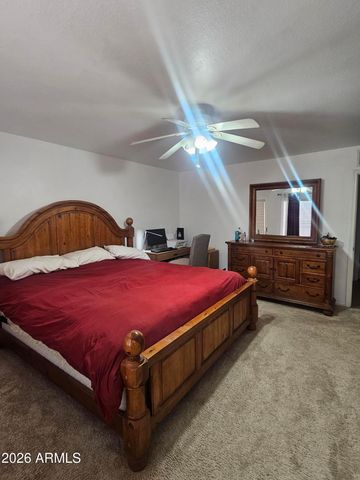 7331 W Raymond Street, Phoenix, AZ 85043