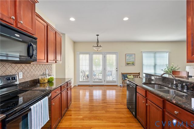 2524 Sailboat Pl, Midlothian, VA 23112