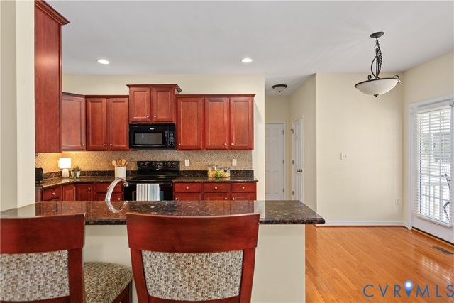 2524 Sailboat Pl, Midlothian, VA 23112