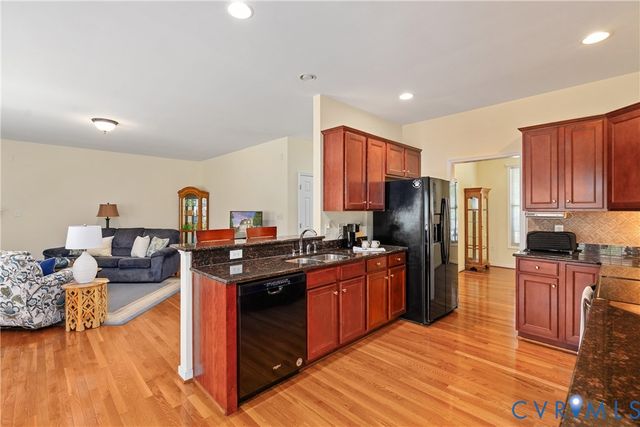 2524 Sailboat Pl, Midlothian, VA 23112