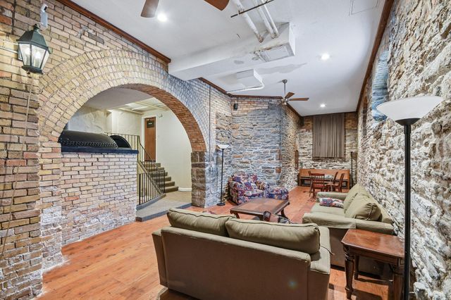 605 S 9th Street 6, Minneapolis, MN 55404