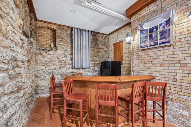605 S 9th Street 6, Minneapolis, MN 55404