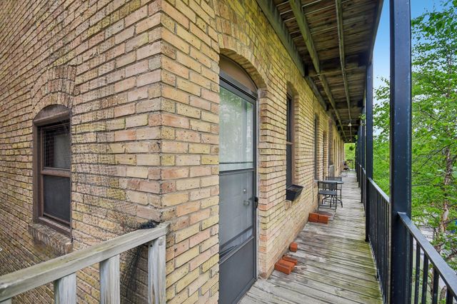 605 S 9th Street 6, Minneapolis, MN 55404