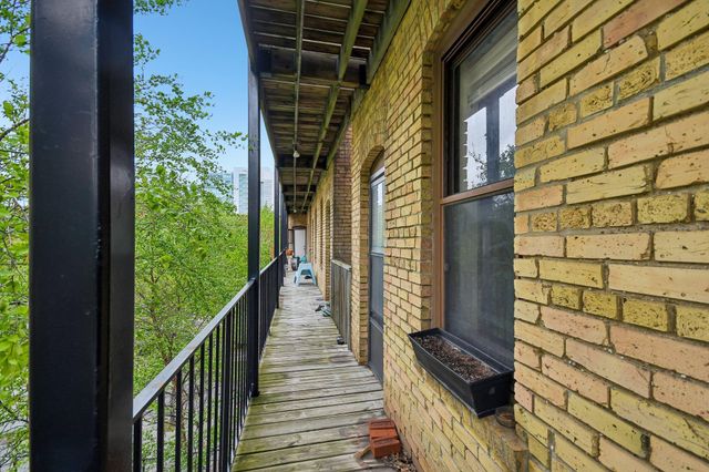 605 S 9th Street 6, Minneapolis, MN 55404