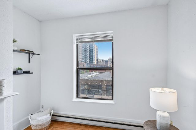 605 S 9th Street 6, Minneapolis, MN 55404