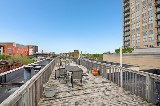 605 S 9th Street 6, Minneapolis, MN 55404