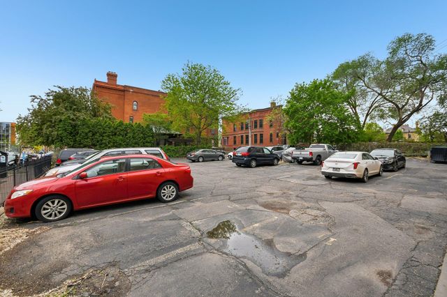 605 S 9th Street 6, Minneapolis, MN 55404