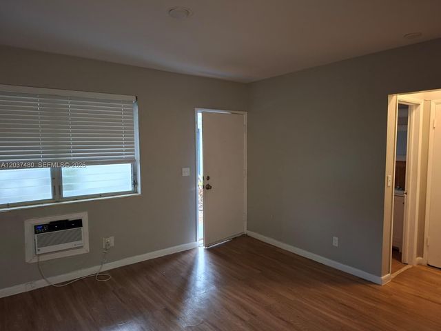 13035 Emerald Dr 357, North Miami, FL 33181