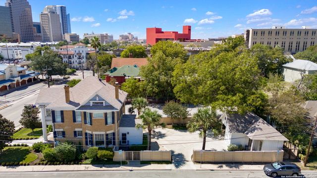 623 Augusta, San Antonio, TX 78215