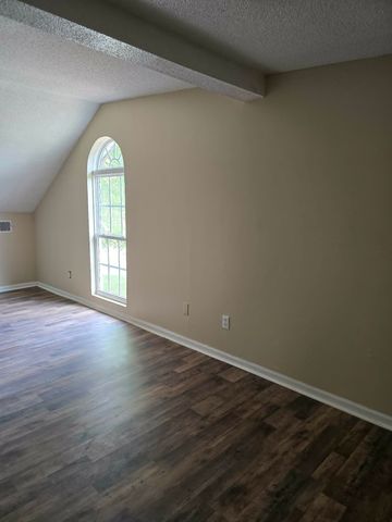 200 Cocoa Road, Inman, SC 29349