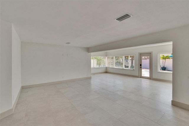 1492 SEA GULL DRIVE S, South Pasadena, FL 33707