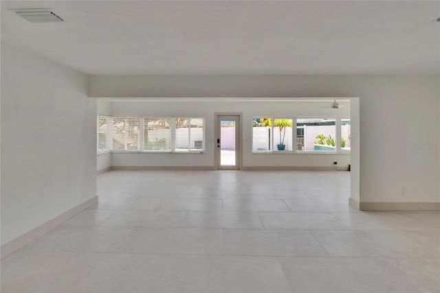 1492 SEA GULL DRIVE S, South Pasadena, FL 33707