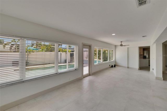 1492 SEA GULL DRIVE S, South Pasadena, FL 33707