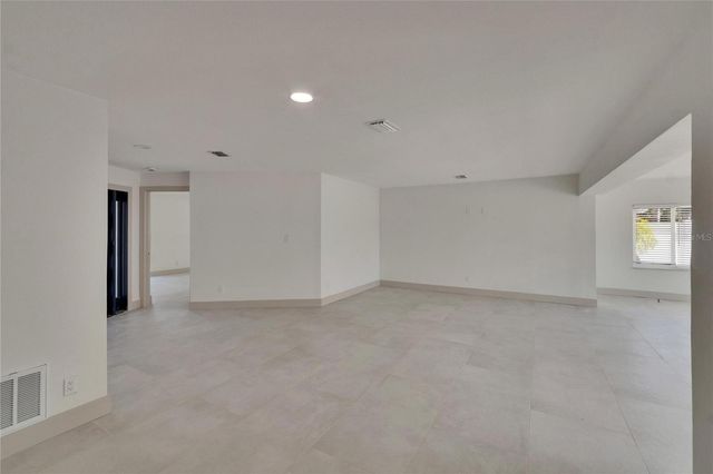 1492 SEA GULL DRIVE S, South Pasadena, FL 33707