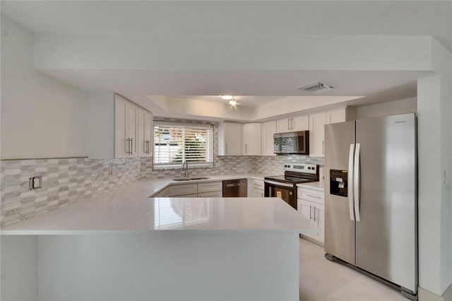 1492 SEA GULL DRIVE S, South Pasadena, FL 33707