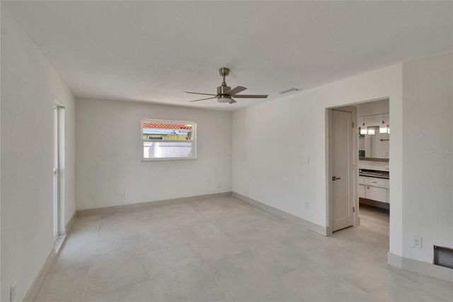 1492 SEA GULL DRIVE S, South Pasadena, FL 33707